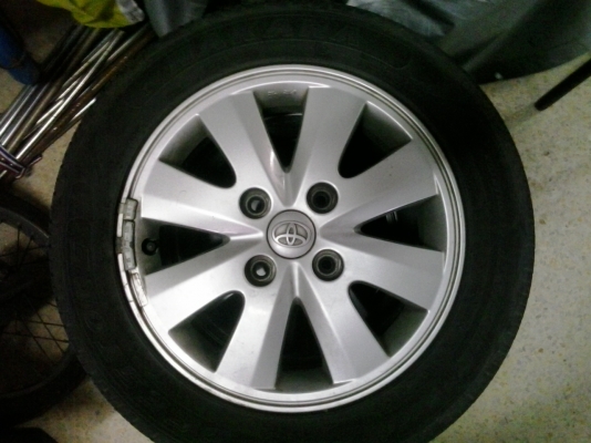 @@@ ขาย ล้อแม๊กเดิม Toyota Avanza พร้อม ยาง 1ขุด @@@