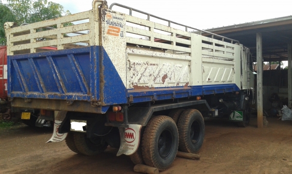 ขายMEGA 320 สองเพลาดั๊มสามมิตรสวยๆ ขายMEGA 320 สองเพลาดั๊มสามมิตรสวยๆ