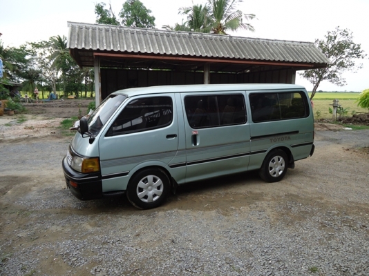 รถตู้ Toyota hiace เครื่องดี 1jz แก๊ส lpg ขับดี ประหยัด รถตู้ Toyota hiace เครื่องดี 1jz แก๊ส lpg ขับดี ประหยัด