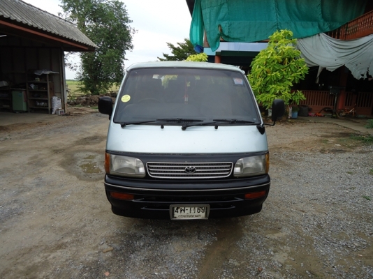 รถตู้  Toyota  hiace  เครื่องดี  1jz   แก๊ส lpg  ขับดี ประหยัด