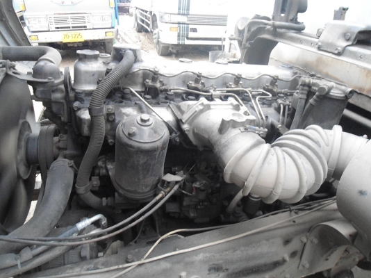 ขายรถ 6 ล้อ ตู้ 10 บาน ไม่มีเสากลาง