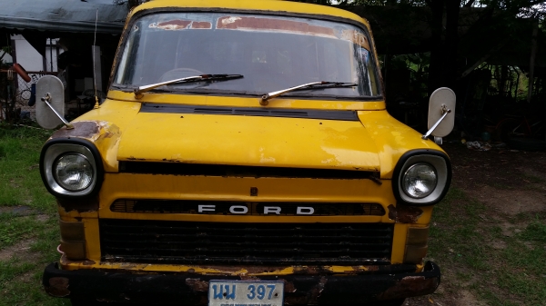 Ford Transit ทะเบียน ขาย 65,000 บาท