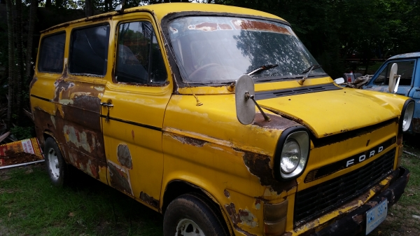 Ford Transit ทะเบียน ขาย 65,000 บาท