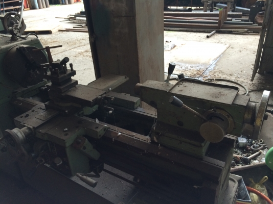 ปิดกิจการอู่ต่อรถ