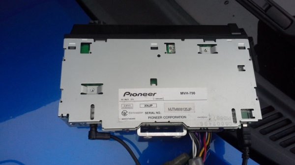Pioneer 1Din MVH-790 เล่น USB MP3/ AUX/ Bluetooth Pioneer 1Din MVH-790 เล่น USB MP3/ AUX/ Bluetooth