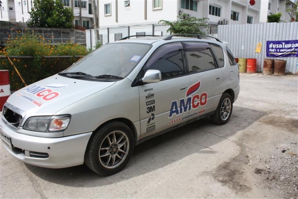 ขายรถ ipsumu ปี 97 มีชันลูบแบบ 7 ที่นั่ง