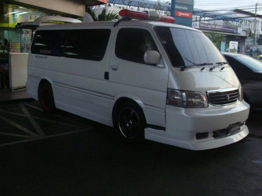 รถตู้มือสอง