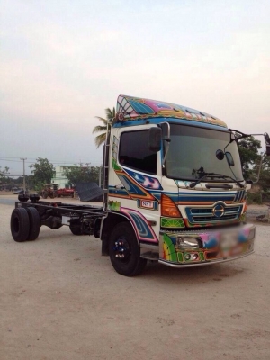 ขายหัวแชสซีหกล้อ HINO MEGA เครื่อง 150 แรง ปี 49 ทะเบียนพร้อม