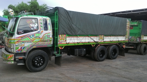 รถสิบล้อพ่วง แม่ ลูก สภาพดี ราคาถูก