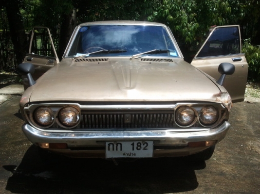 ขายรถเก๋ง DATSUN 4ประตู JP710 ปี 2518ทะเบียนครบ
