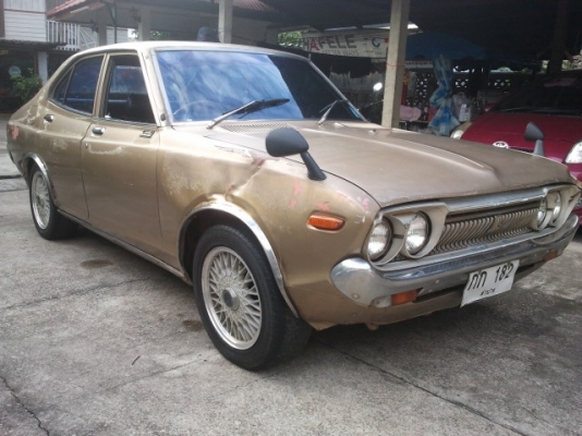 ขายรถเก๋ง DATSUN 4ประตู JP710 ปี 2518ทะเบียนครบ
