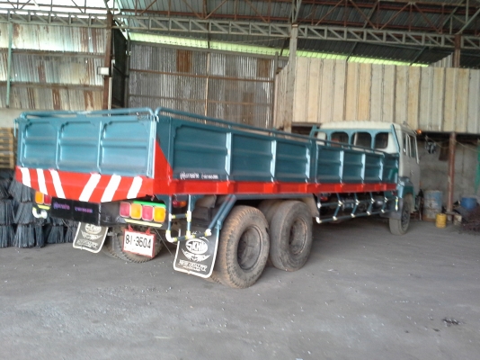 ขาย 10 ล้อ สามใบปัดHINO ติดต่อโดยตรง 092-7458753เสี่ยอ้อย