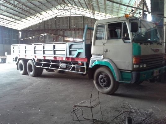 ขาย 10 ล้อ สามใบปัดHINO ติดต่อโดยตรง 092-7458753เสี่ยอ้อย