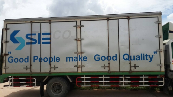 ขายตู้10 บาน สภาพดีพร้อมใช้งาน สภาพดี ยาว7.30 เมตรด้านนอก อลูมิเนียม ขายตู้10 บาน สภาพดีพร้อมใช้งาน สภาพดี ยาว7.30 เมตรด้านนอก อลูมิเนียม