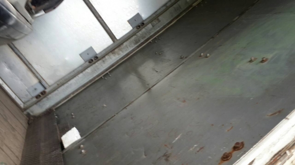 ขายตู้10 บาน สภาพดีพร้อมใช้งาน สภาพดี ยาว7.30 เมตรด้านนอก อลูมิเนียม ขายตู้10 บาน สภาพดีพร้อมใช้งาน สภาพดี ยาว7.30 เมตรด้านนอก อลูมิเนียม