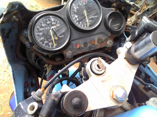 ขายYAMAHA  FZR  250       30000