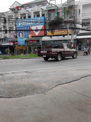 ISUZU TFR ปี 1991 2500 CC. ติดต่อ.081-427-3941 ISUZU TFR ปี 1991 2500 CC. ติดต่อ.081-427-3941