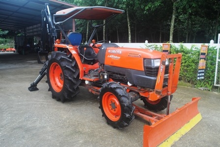 ขายชุดแบคโฮขุดท้าย Agrimax AB60 สำหรับติดรถไถ ขายชุดแบคโฮขุดท้าย Agrimax AB60 สำหรับติดรถไถ