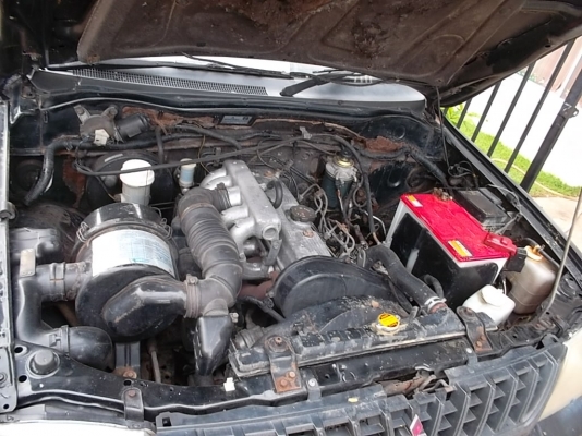 2001 MITSUBISHI, L200 STRADA 2.5  โฉม SINGLECAB สีดำ เกียร์ธรรมดา