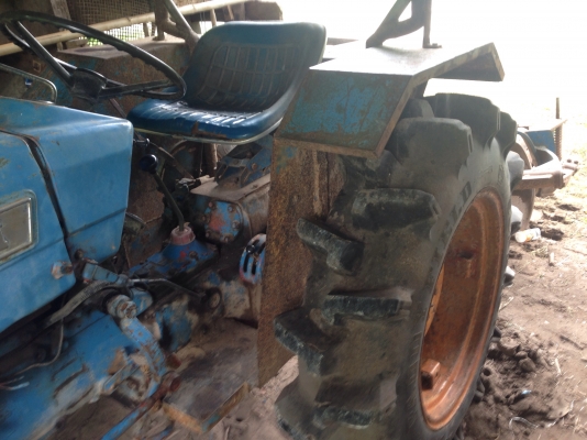 ขายด่วนรถไถนา TS 2800 ISEKI พร้อมอุปกรณ์ผานหลัง 5 รถนำเข้า รถพร้อมใช้งานได้เลย ราคา 48000 บาท สนใจติดต่อได้ที่ 0819972972 0898451778 คุณชัยยา