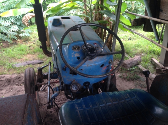 ขายด่วนรถไถนา TS 2800 ISEKI พร้อมอุปกรณ์ผานหลัง 5 รถนำเข้า รถพร้อมใช้งานได้เลย ราคา 48000 บาท สนใจติดต่อได้ที่ 0819972972 0898451778 คุณชัยยา