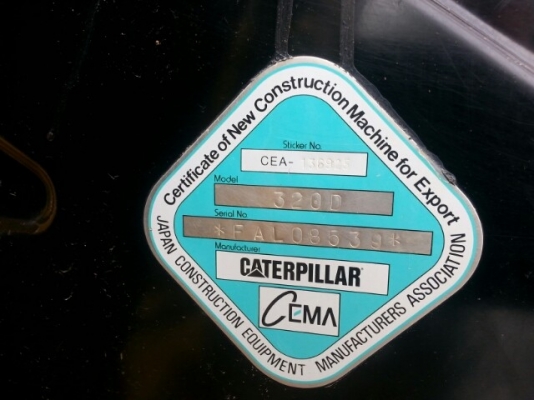 ขายแบคโค CAT 320D ใช้งานน้อย 3205ชม. สภาพใหม่เดิมทั้งคัน เอกสารใบอินวอร์ย  ราคา2,550,000  สนใจโทร090-8588220คุณนะ ID:narong498 หรือwww.truck.in.th/498