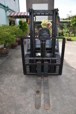 ขาย Toyota 6FD25 ดีเซล Toyota 2Z ธรรมดา 2.5 ตัน ยกสูง	3 เมตร