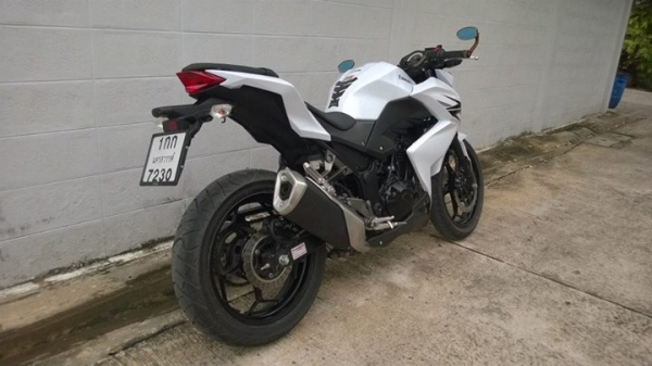 Z250 สภาพออก Showroom วิ่ง 1200 ใหม่กริ๊บ ส่งฟรีทั่วไทย ต่อรองได้ Z250 สภาพออก Showroom วิ่ง 1200 ใหม่กริ๊บ ส่งฟรีทั่วไทย ต่อรองได้