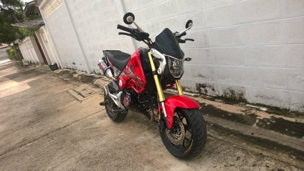 รถบ้าน MSX ของแต่งแน่นลำกว่า 30000 บาท ขายถูกๆ ส่งฟรี โอนฟรี จ้า