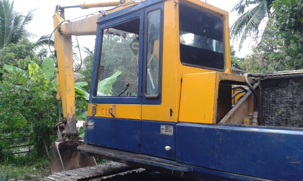 ขาย Komatsu PC120-3  ด่วนมาก ๆ