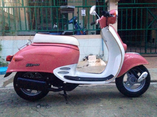 Honda Giorno 50cc (mini-vespa) สีชมพู ประกอบใหม่คับ
