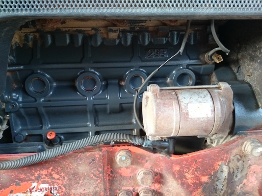 ขายคูโบต้า L 4508 พร้อมอุปกร์ผานหน้าและโรตารี่ ชั่วโมงการทำงาน 1800 ชั่วโมง