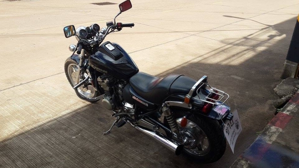 มาใหม่คับ KAWASAKI ZL400 ELIMINATOR เดิมๆ เครื่องแน่นมาก สภาพสวยคับ พึงชุบโครเมี่ยมมาใหม่ๆเลยคับ ทะเบียนแท้เลขตองพร้อมโอนคับไม่ขาดต่อ คับ ราคา 69000 บาท ส่งได้ทั่วไทยคับ สนใจติดต่อ 081-0578282 ไอดีไลน์ POPBIGBIKESAKON คับ สนใจรถสวย ถูก ดี ต้อง POP BIGBIKE