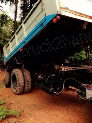 รถบรรทุก 6 ล้อดั้มพ์ ISUZU รุ่น FTR32H