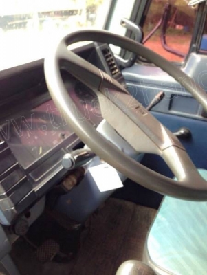 รถบรรทุก 6 ล้อดั้มพ์ ISUZU รุ่น FTR32H