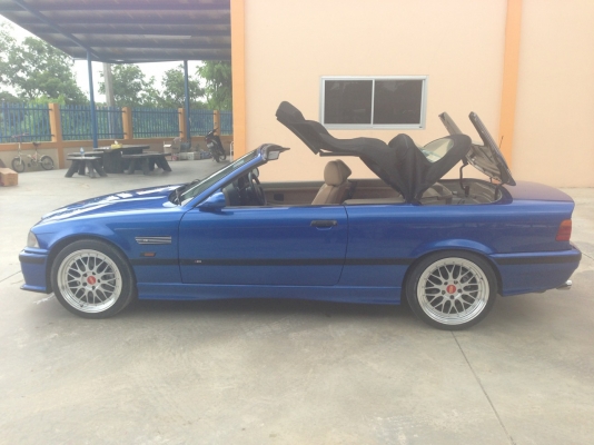 ขาย BMW 325 i CONVERTIBLE