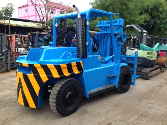 ขายด่วนๆ รถยก 10 ตัน เสาสูง 4 เมตร เครื่องดีเซล เกียร์ออโต้ แผงงาสไลด์ได้ 2 ข้าง ขายด่วนๆ รถยก 10 ตัน เสาสูง 4 เมตร เครื่องดีเซล เกียร์ออโต้ แผงงาสไลด์ได้ 2 ข้าง