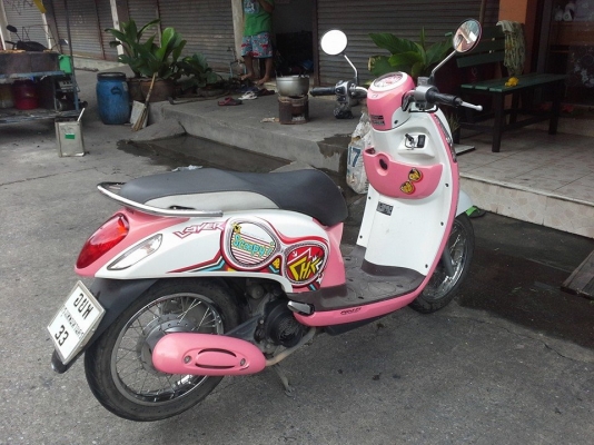 Scoopy i ปี 56 หัวฉีด รถสวย เครื่องกริ๊บๆ หลุดจำนำ โอนไม่ได้ ต่อภาษี พรบ.ได้ปกติ เอกสารจำนำครบ