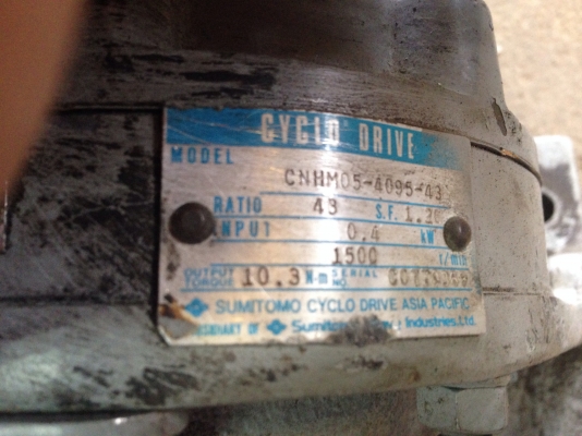 ขายมอเตอร์เกียร์ Cycro drive มอเตอร์ Mitsubishi หัวเกียร์ Sumitomo ขนาด 1/2 HP. 380 V อัตราทด 1:43 สภาพสวย วิ่งนิ่ม พร้อมใช้งาน มี 2 ตัว ครับ ขายมอเตอร์เกียร์ Cycro drive มอเตอร์ Mitsubishi หัวเกียร์ Sumitomo ขนาด 1/2 HP. 380 V อัตราทด 1:43 สภาพสวย วิ่งนิ่ม พร้อมใช้งาน มี 2 ตัว ครับ