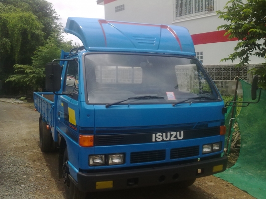 ขายหกล้อ ISUZU NPR 115 แอร์ ขายหกล้อ ISUZU NPR 115 แอร์
