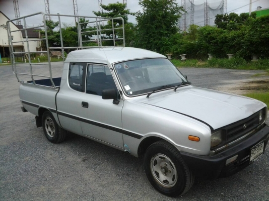 มาสด้าแฟมิเลีย เครื่อง1.4 5 เกียร์ แค้ปใหญ่หลังคาสูง รถพร้อมใช้เครื่องช่วงล่างดีแอร์เย็น ขายไม่แพง