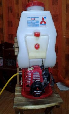 ขายเครื่องพ่นยา misubishi  TL 30 ปั้ม รุ่น 708 มือสอง