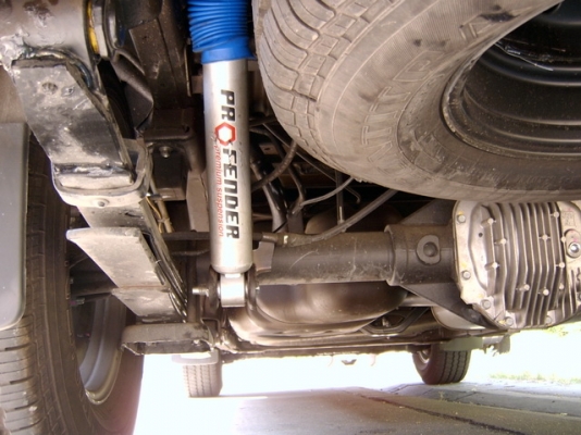 รับแก้ปัญหาช่วงล่าง รถกระบะ Ford by Shock Profender