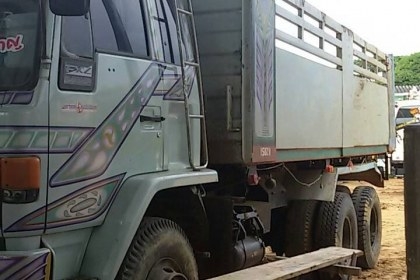 สิบล้อ ร๊อคกี้ 240 สิบล้อ ร๊อคกี้ 240