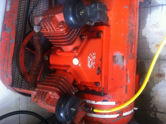 ขายปั้มลม 1แรง cy vs65 มอเตอร์ hitachi 220v