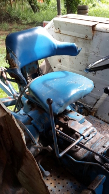 ขายฟอร์ด5000 พร้อมใบมีดดันดิน พร้อมบุกเบิก