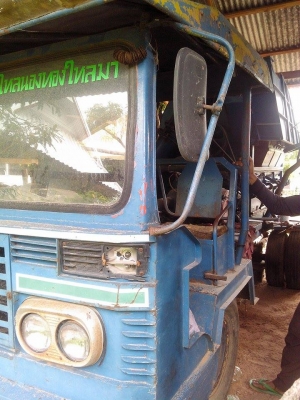 ขายรถนวดข้าวจ้าวช้างไวไฟ 7 ฟุตรถหกล้อเหล็กหน้าหก เครื่องฮิโน่ eh100