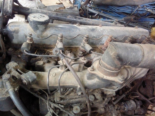 ขายรถนวดข้าวจ้าวช้างไวไฟ 7 ฟุตรถหกล้อเหล็กหน้าหก เครื่องฮิโน่ eh100