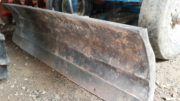 ขายฟอร์ด6600 พร้อมใบมีดดันดินหน้า กับผานพรวน