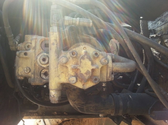 ขายKOMATSU PC120-5 อิมวอย สภาพสวยพร้อมใช้ ราคาต่อรองได้ ติดต่อได้ที่คุณ อ๊อฟ พิจิตร 086-737-9991 ขายKOMATSU PC120-5 อิมวอย สภาพสวยพร้อมใช้ ราคาต่อรองได้ ติดต่อได้ที่คุณ อ๊อฟ พิจิตร 086-737-9991